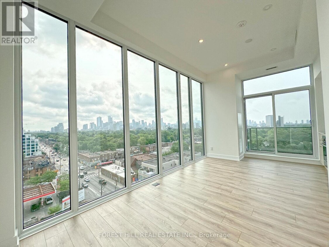 Photo principale - 500 Dupont St