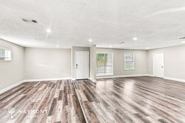 Building Photo - 8502 Richcroft St