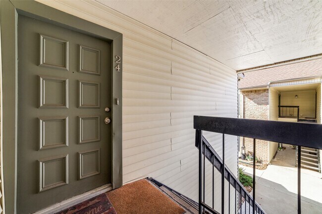 Foto del edificio - 2300 Augusta Dr