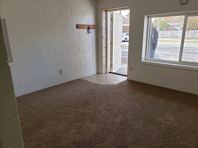 Living Room - 234 W 1st S