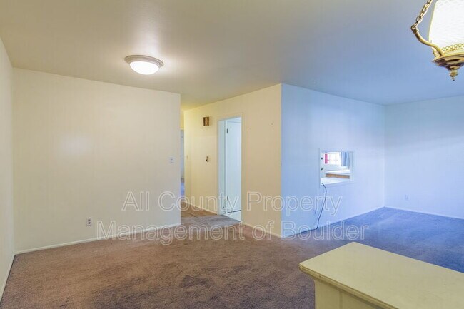 Building Photo - 4425 Comanche