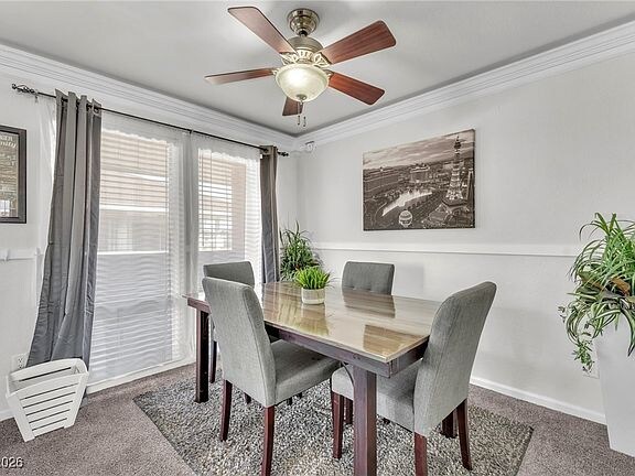 Foto del edificio - 714 Oakmont Ave