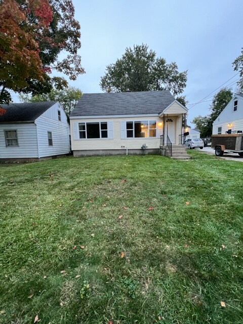 Foto principal - 1250 Carlton Ave NE