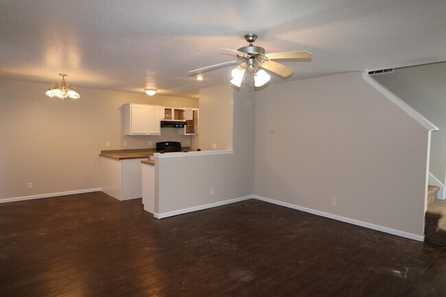 Foto del edificio - 2430 Deerfield Blvd