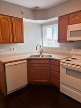 Building Photo - 9714 W 133rd Ave