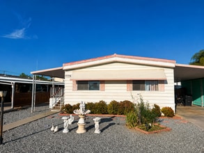 Building Photo - 26108 Fountain Palm Dr