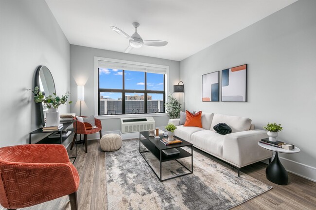 Building Photo - 32 Oakland Ave