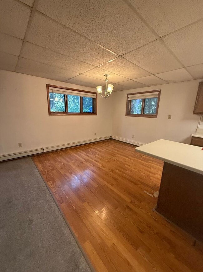 Building Photo - 2635 Scotch Pine Dr