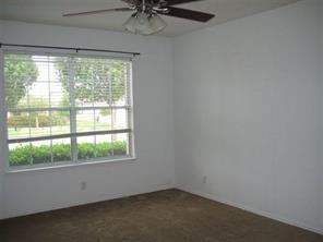 Building Photo - 1823 Brentwood Dr