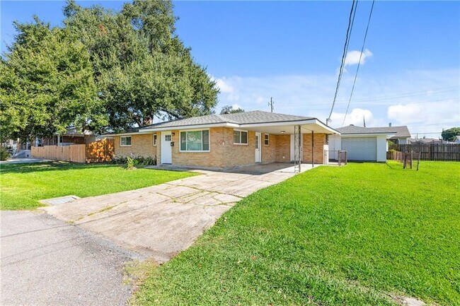 Building Photo - 542 Marino Dr