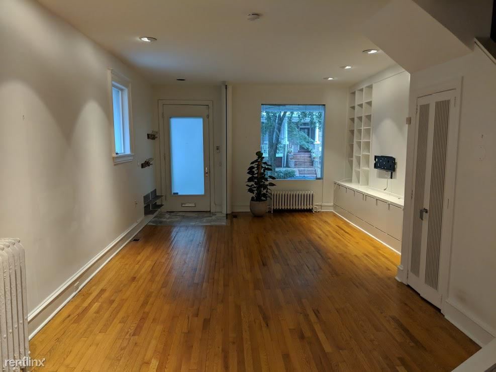 Primary Photo - 1847 Ontario Pl NW