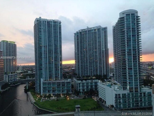 Foto del edificio - 31 SE 5th St