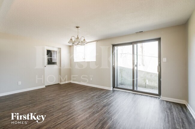 Foto del edificio - 2020 Belmont Blvd