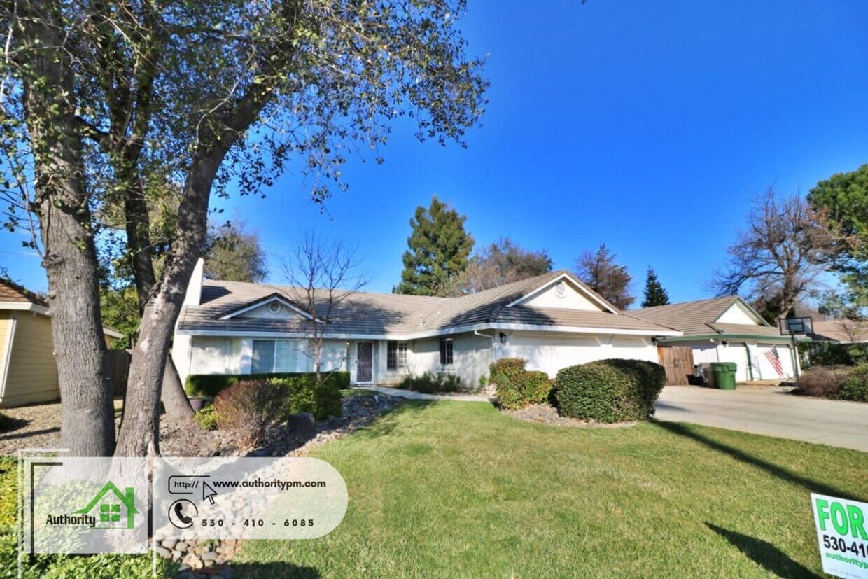 Foto principal - 2378 Castlewood Dr