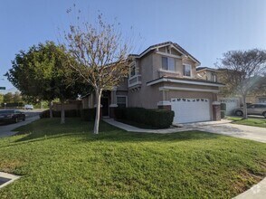 Building Photo - 8752 Grand Oaks Ct