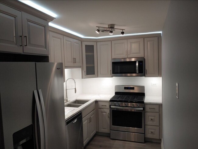 Foto del edificio - 5310 N Chester Ave