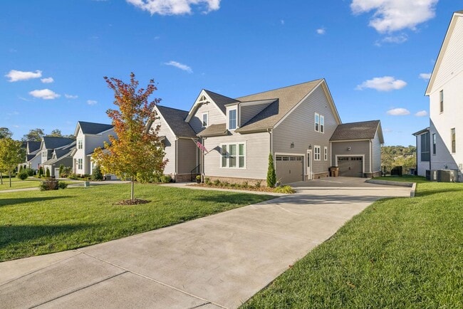 Foto del edificio - Luxurious living space *Fully furnished an...