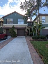 Building Photo - 725 Ventura Dr