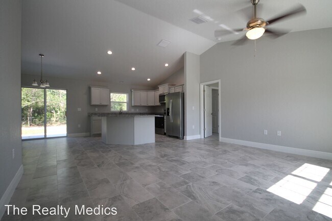 Building Photo - 4 br, 2 bath House - 4850 SW 147th Loop
