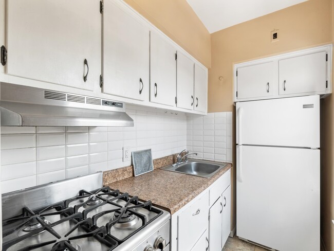 Foto del edificio - 239 Crescent Ln