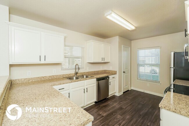 Foto del edificio - 7326 Turnbow