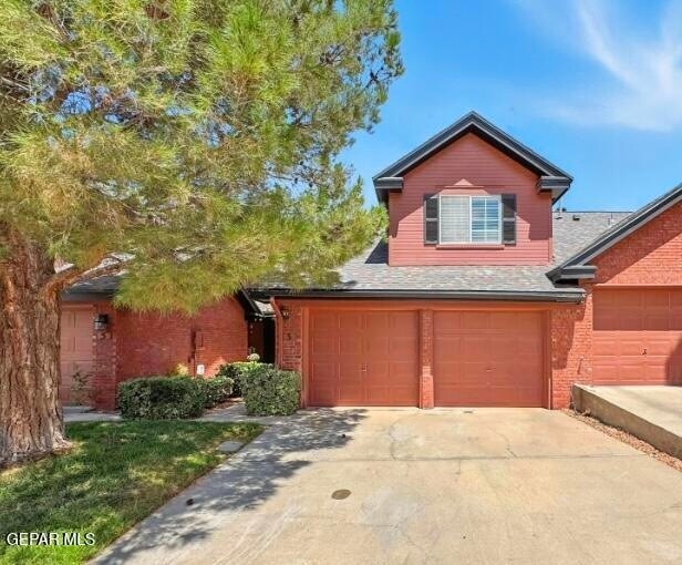 Foto principal - 3 Stratford Hall Cir