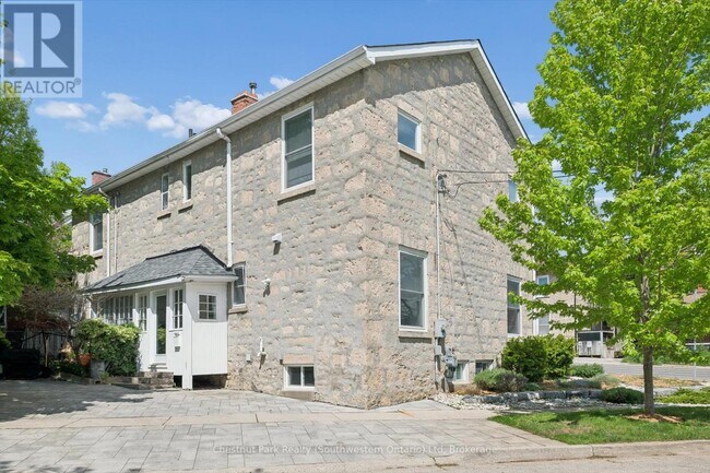 Building Photo - 30 Eramosa Rd