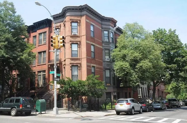 Foto del edificio - 378 6th Ave