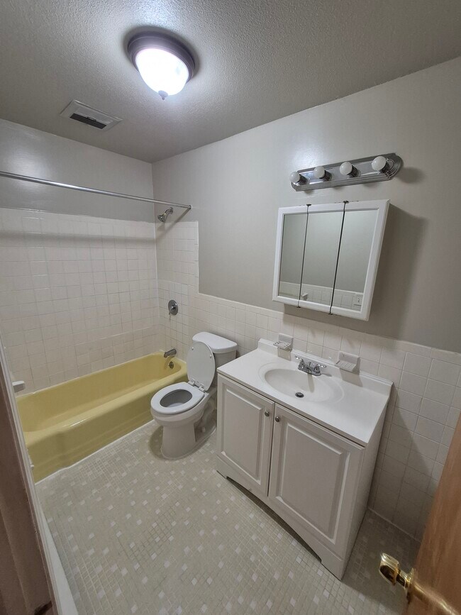 Foto del edificio - 560 Prospect St