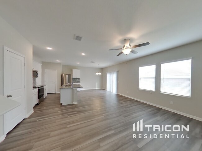 Building Photo - 7402 Boa Hollow San Antonio TX