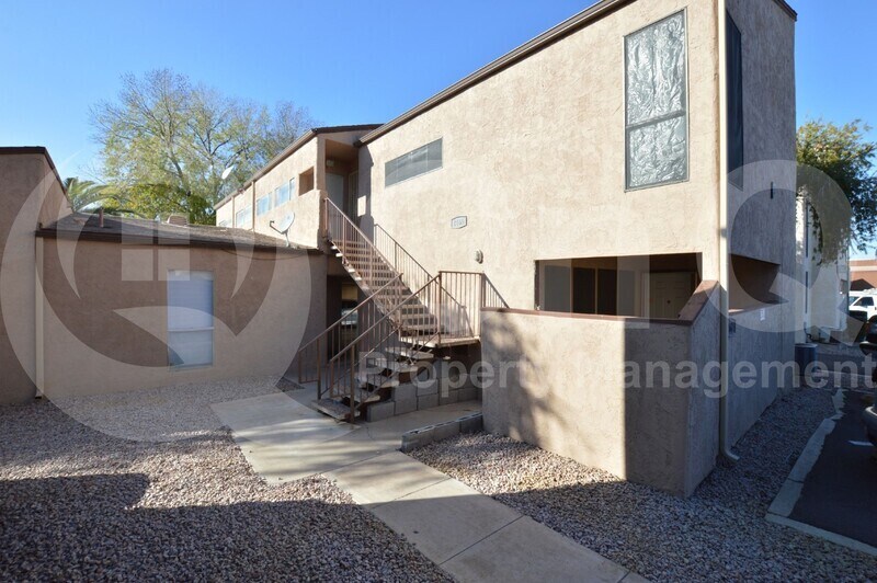 2665 E Silk Oak Dr, Tempe, AZ 85281 Townhome Rentals in Tempe AZ