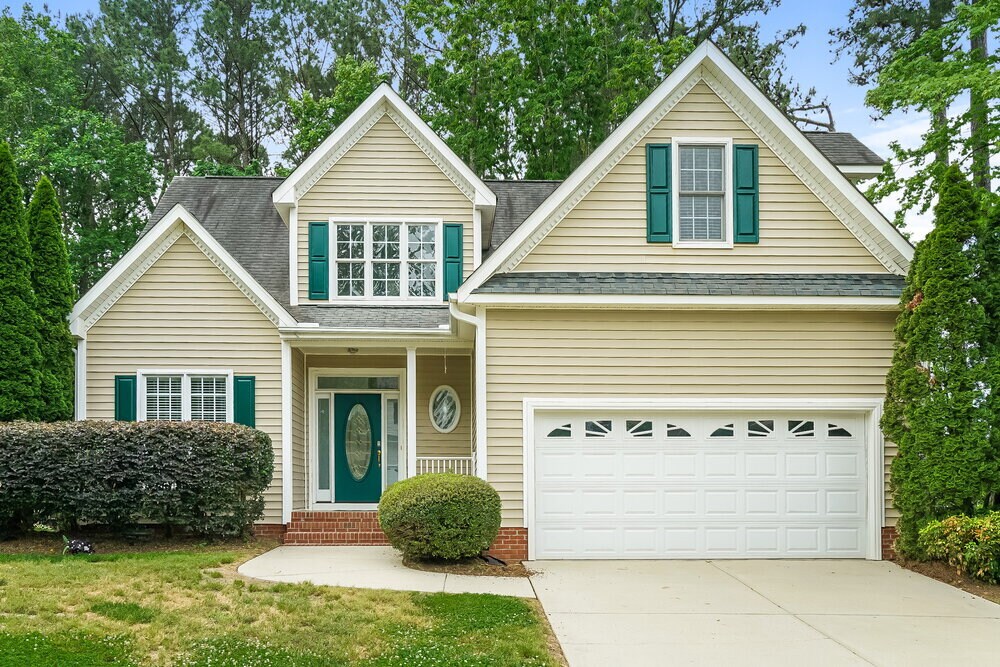 Primary Photo - 429 Longbourn Dr