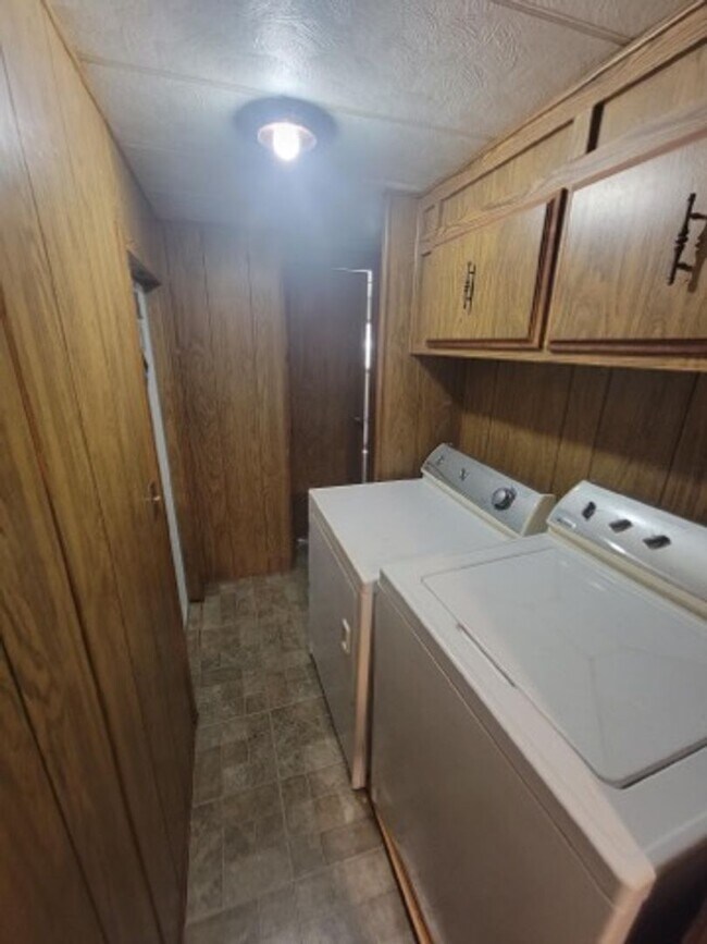 Foto del edificio - One bedroom One bath - South Lakeland