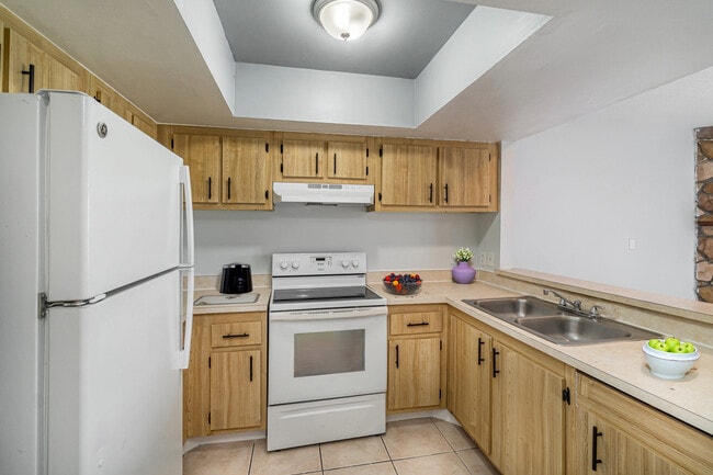 Building Photo - 212 Majors Ln