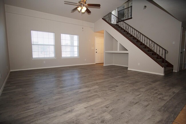 Building Photo - 3224 Ivy Point Way