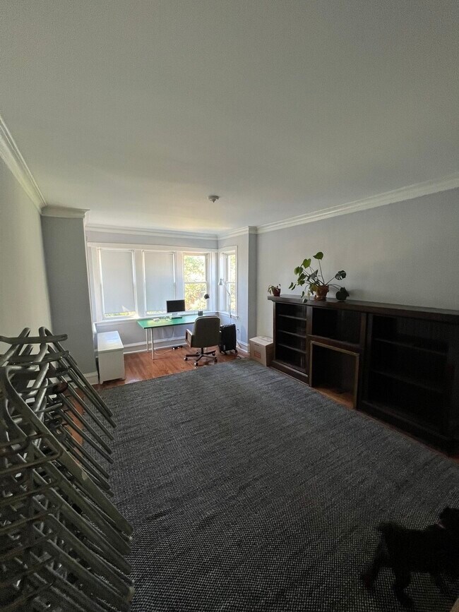 Foto del edificio - 2439 N Francisco Ave