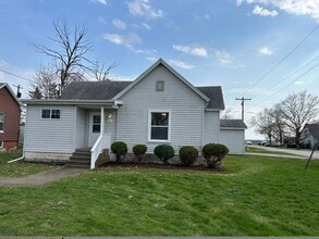 Building Photo - 211 W 2nd St