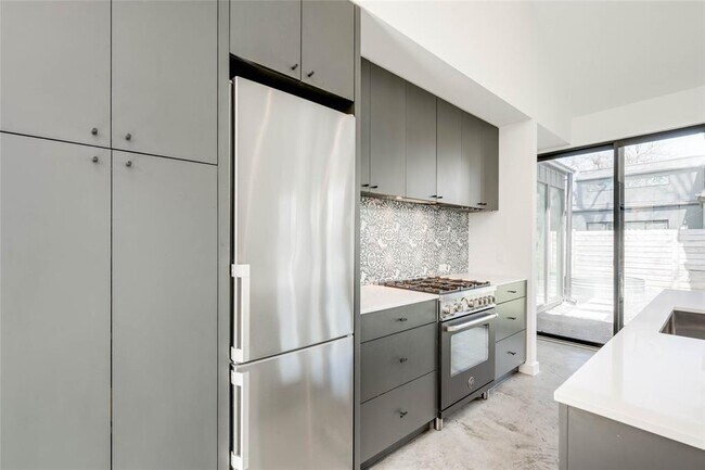 Foto del edificio - 2615 Willow St
