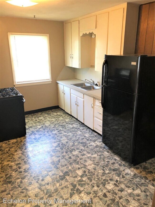 Building Photo - 1 br, 1 bath House - 921 Cheyenne