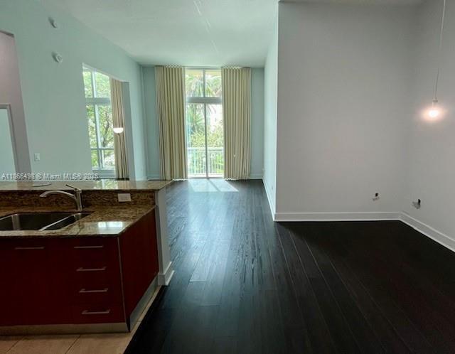 Foto del edificio - 9055 SW 73rd Ct