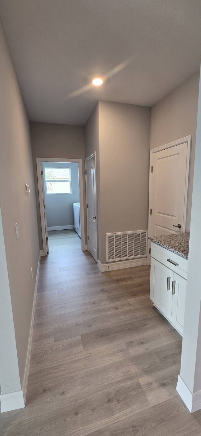 Building Photo - 26465 Barranquilla Ave