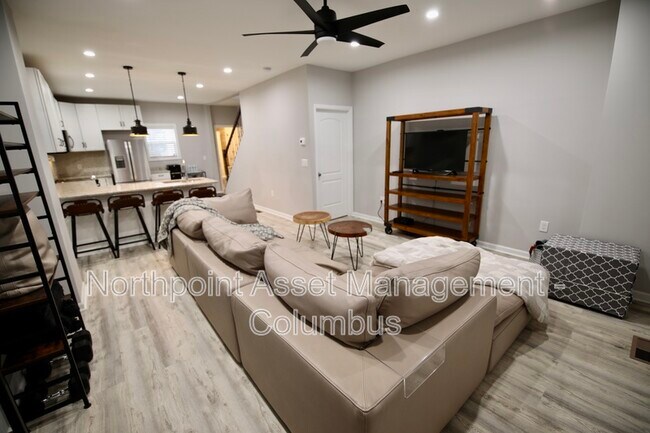 Foto del edificio - 535 Southwood Ave