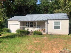 Building Photo - 1706 Circle Dr