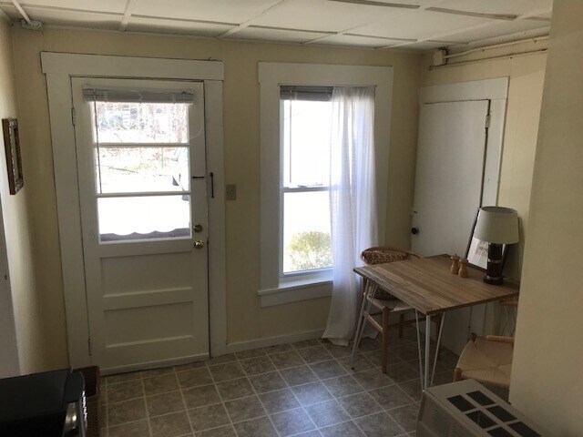 Foto del edificio - 697 Main St