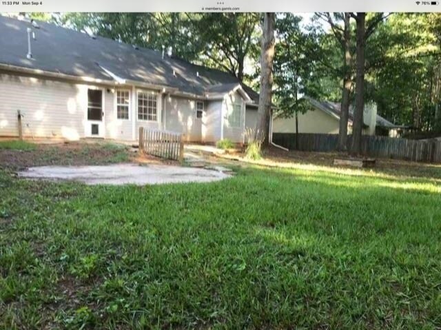 Foto del edificio - 445 Cowan Rd