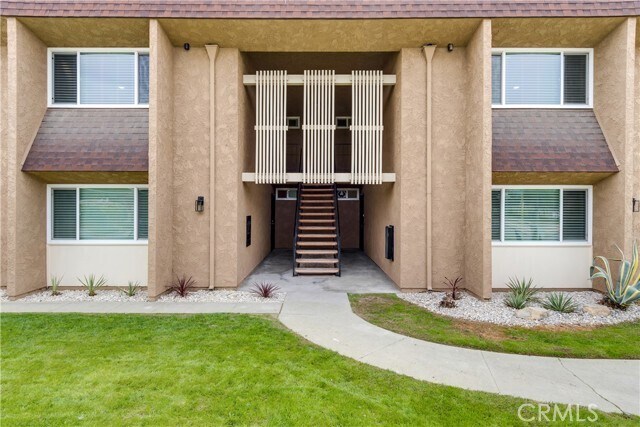 Foto del edificio - 11119 Poplar St
