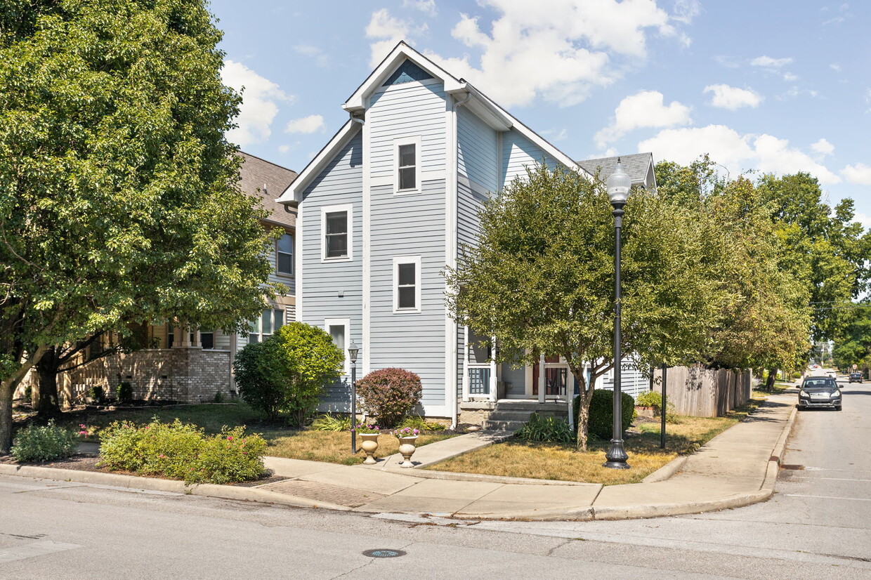 Primary Photo - 2301 N Talbott St