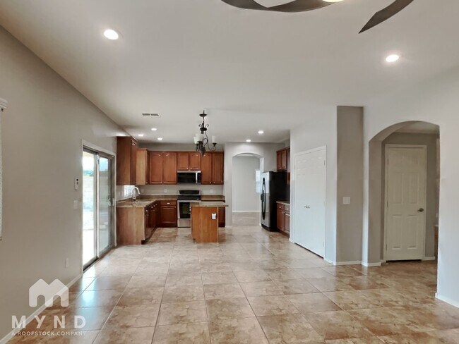 Foto del edificio - 3009 E Lynx Way