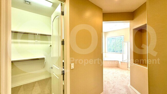 Foto del edificio - 4078 E Mia Ln