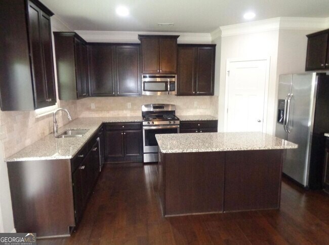 Building Photo - 1156 Clear Stream Ridge